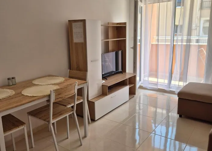 Apartman комфортен лазур